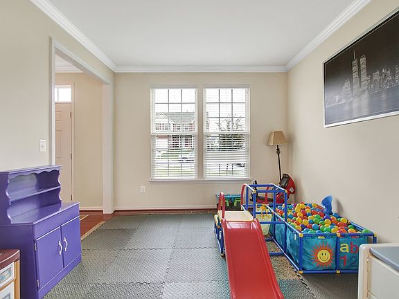 3rd image of 17342 Kennebeck Lane