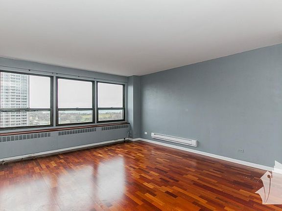 4th image of 4180 N Marine Dr APT 1307
