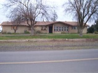 1170 N Hayes Ave, Fresno, CA