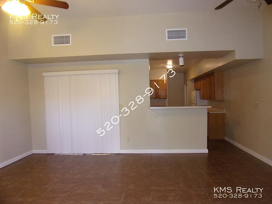 3 Bedroom 2 Bath- 2879 N Tolman Drive-Owner/Agent — Photo 2