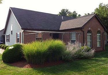 1st image of 120 Barrington Dr