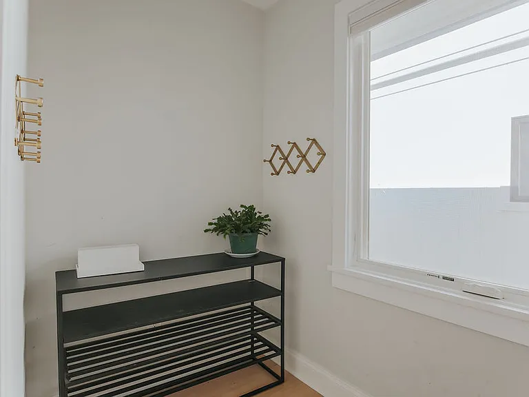 1629 Hardwood Ave — Photo 11