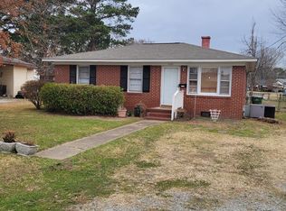 1423 Macon Ave, Roanoke Rapids, NC 27870