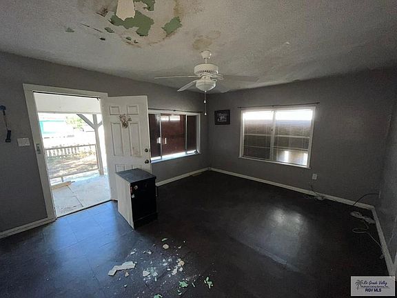 2nd image of 1300 Ebano St