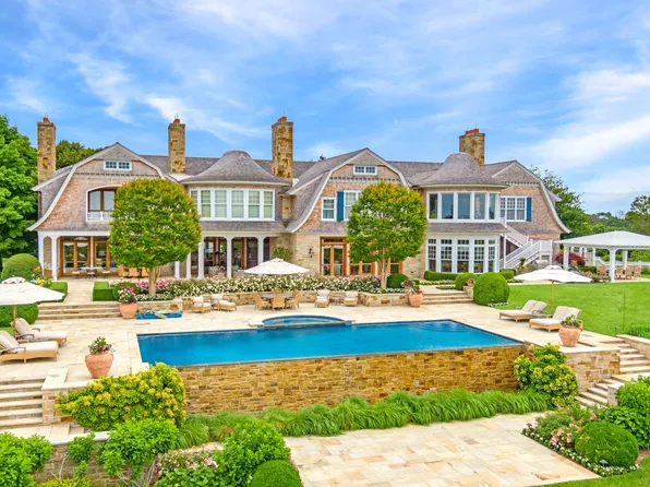 1866 Deerfield Rd, Water Mill, NY 11976