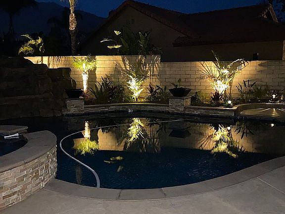 Ext lighting around pool