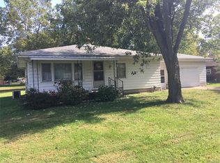 777 Wall St, Livingston, IL 62058