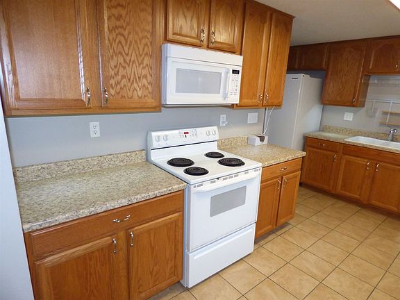 3rd image of 6501 Sunland Dr