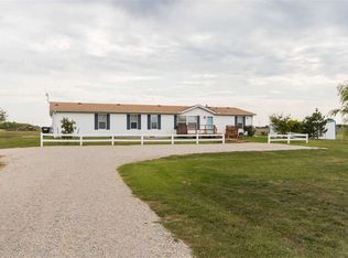 11054 S 231st St W, Viola, KS 67149