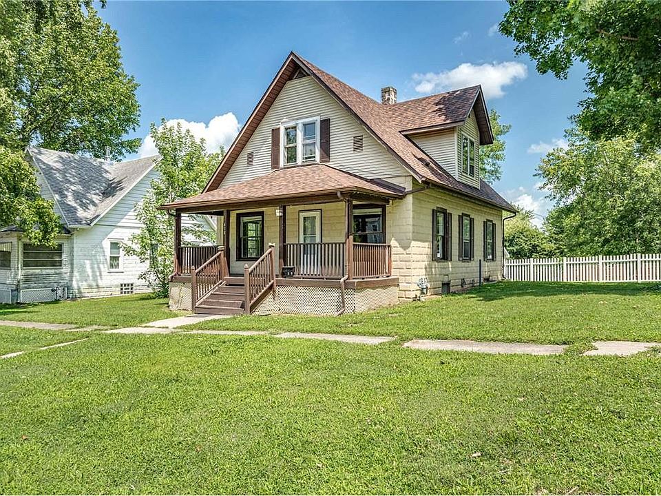 418 N 7th St, Vandalia, IL 62471 Zillow