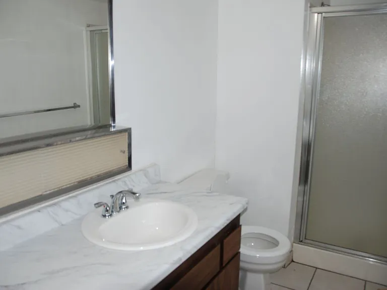 1704 Antoine Ave — Photo 9