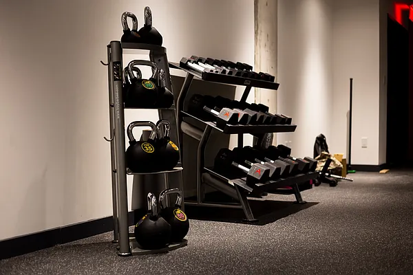 Rented by Nooklyn NYC LLC | media 46