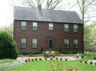 25755 Cook Rd, Olmsted Falls, OH 44138