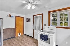 5th image of 2052 Main St