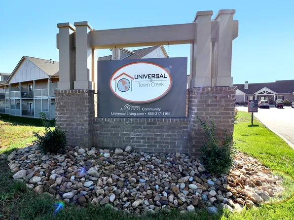 Universal at Town Creek