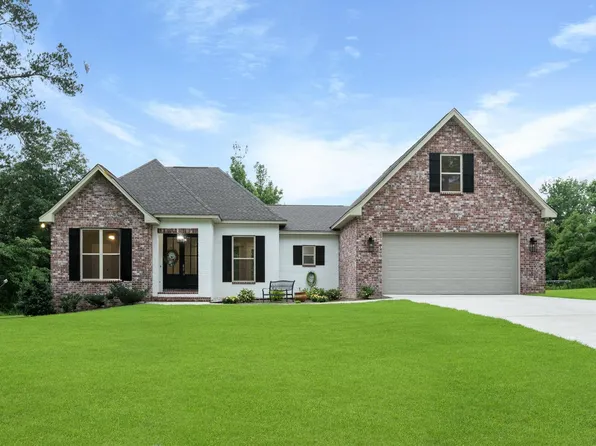 210 W Black Crk, Sumrall, MS 39482