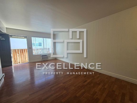 3rd image of 5883 El Zuparko Dr APT 2