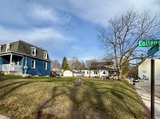 746 College Ave NE, Grand Rapids, MI 49503