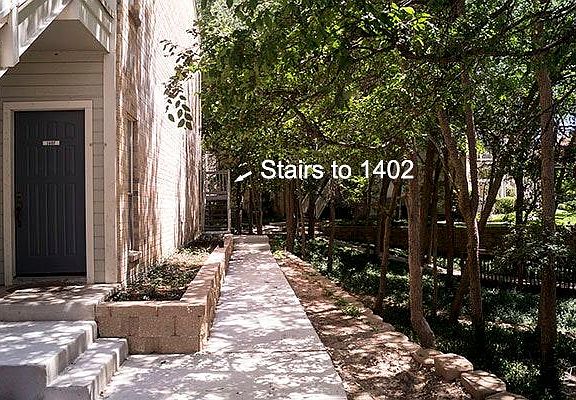 Wooded Path to Stairs