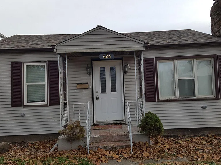 626 Tennessee Ave — Photo 2