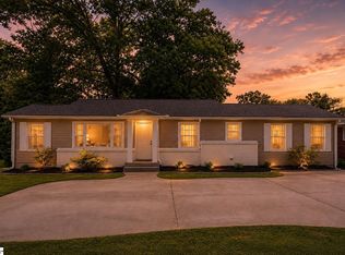 902 E Lee Rd, Taylors, SC 29687