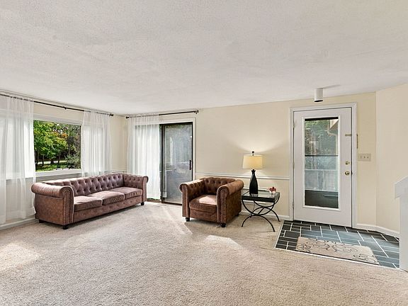 4th image of 161 Leland Farm Rd #161