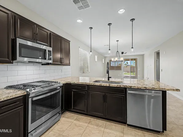 37646 N BRIDLEWOOD Lane, San Tan Valley, AZ 85140