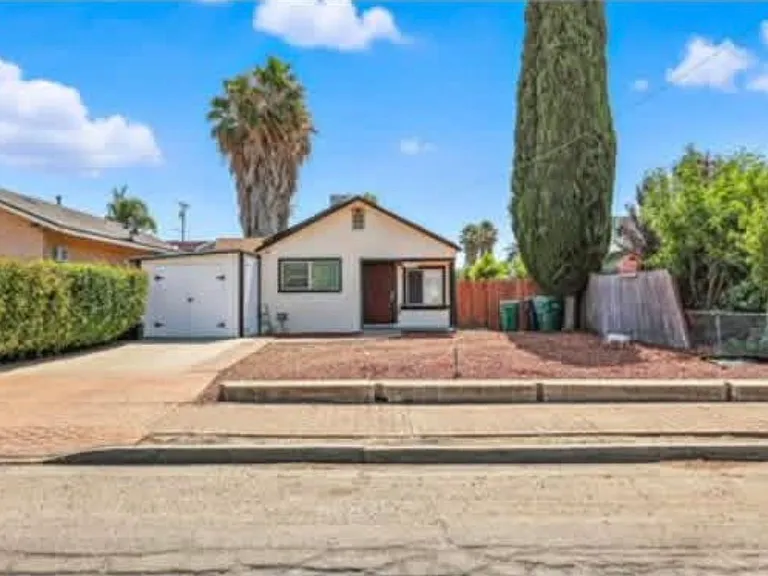 478 N Sutter St — Photo 5