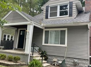 620 W Hazelhurst St, Ferndale, MI