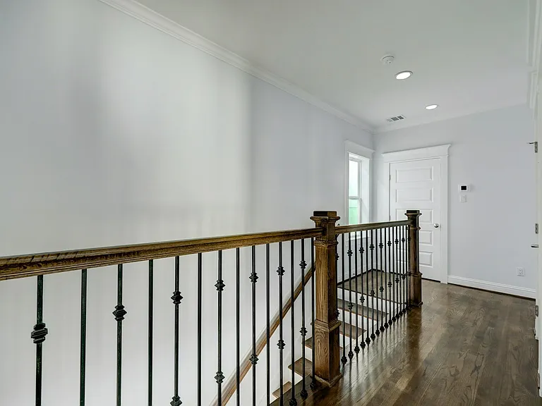 2814 Princeton St — Photo 14