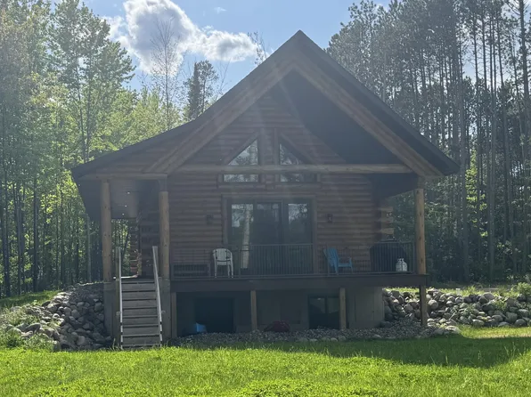 N11592 Woodland Dr, Tomahawk, WI 54487