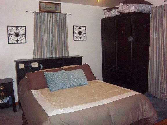 3rd image of 67483 Warnock Saint Clairsvi Rd