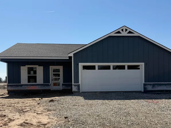 2896 S Maize Rd, Wichita, KS 67215