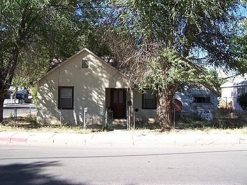 1st image of 1901 2nd St
