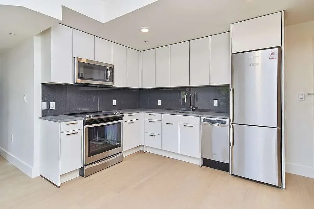542 West 153rd Street — Photo 2