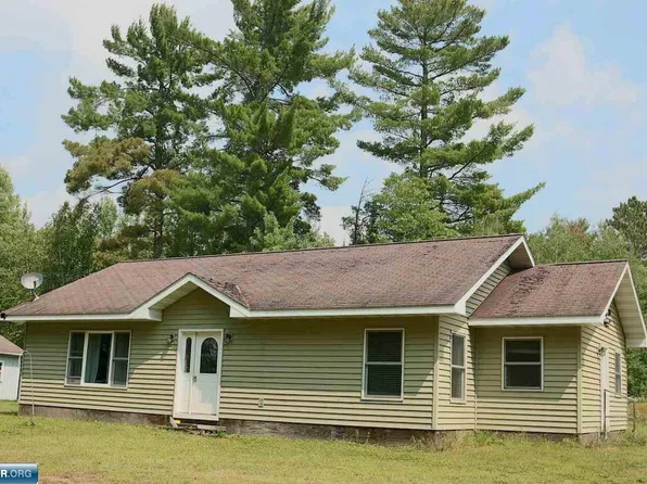 2662 Lowe Rd, Makinen, MN 55763
