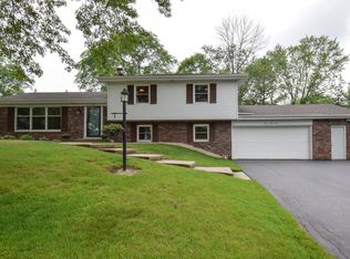753 Grand Ave, Thiensville, WI 53092