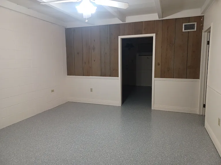 1719 Oakley Ct #3 — Photo 3
