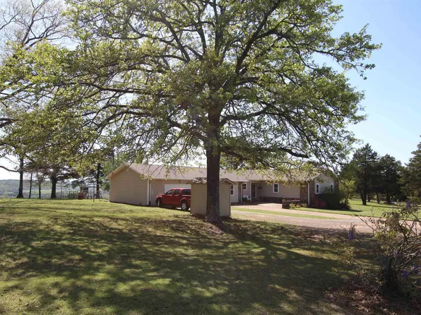 3164 Crow Mountain Rd, Russellville, AR 72802