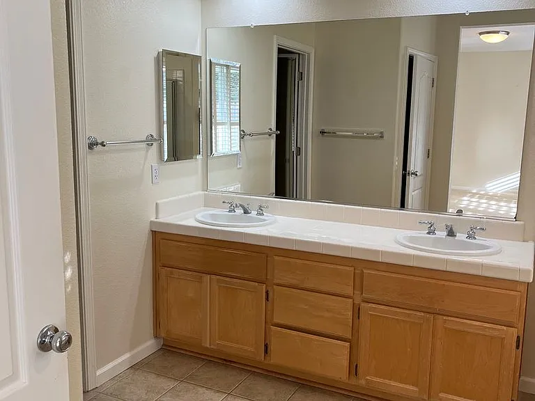 3064 Audubon Cir — Photo 25