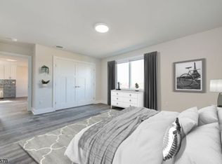 75 Johnson Ave, Wallington, NJ 07057