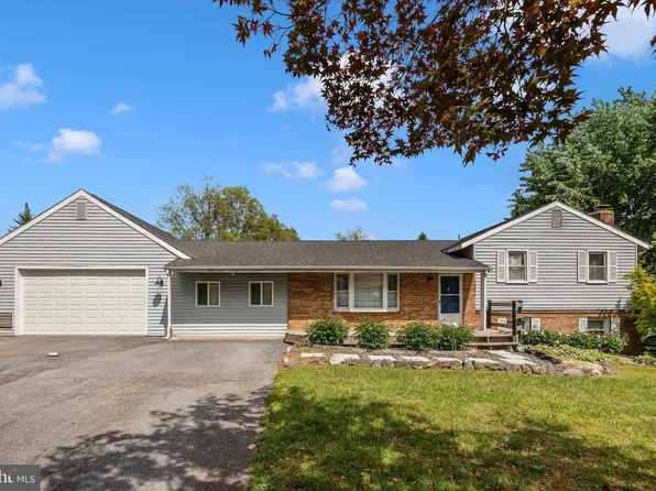 3905 Sugarloaf Dr, Monrovia, MD 21770
