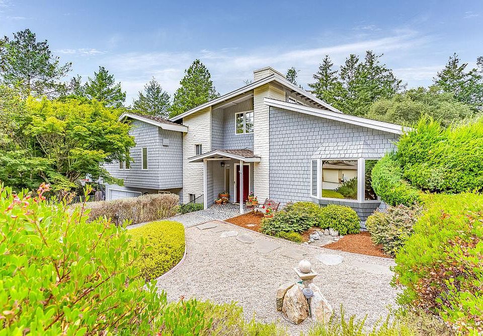 1st image of 115 Rollingwoods Dr