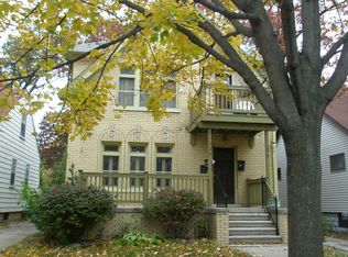 328 W Chesterfield Ave, Ferndale, MI 48220