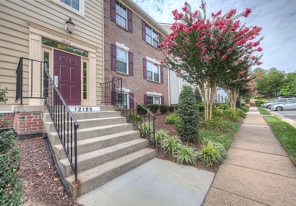 1st image of 12105 Green Ledge Ct APT 102