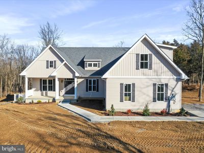 2269 Grade Rd, Falling Waters, WV, 25419