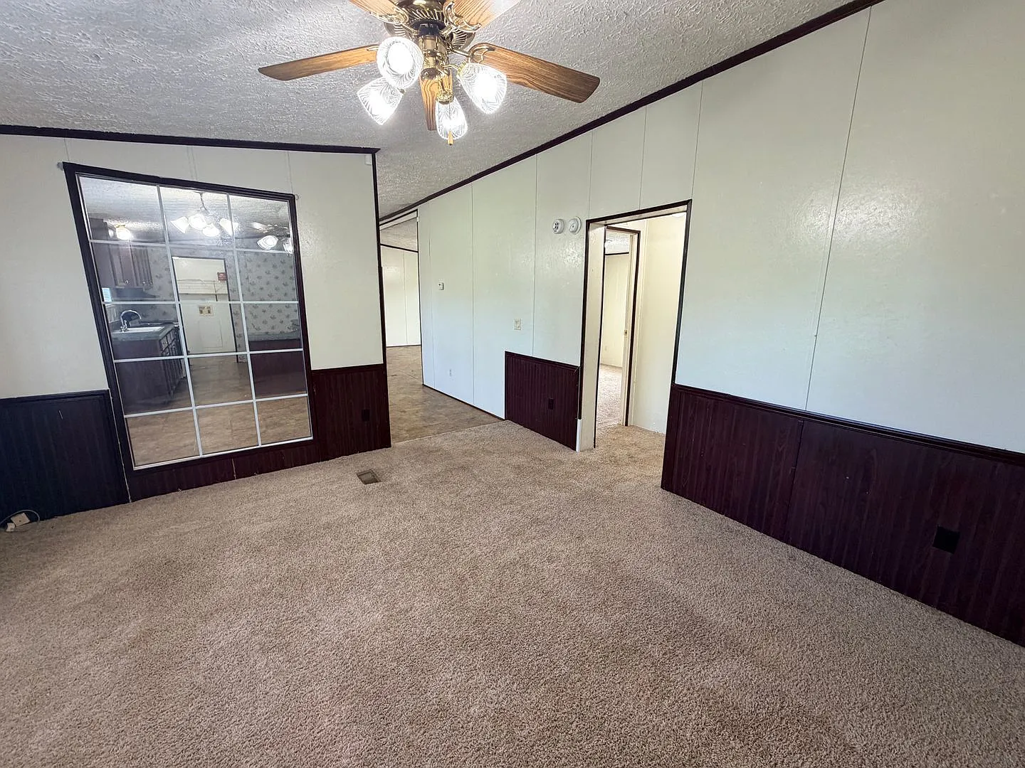 3BD/2B Mobile Home in Lakeland, GA — Photo 3
