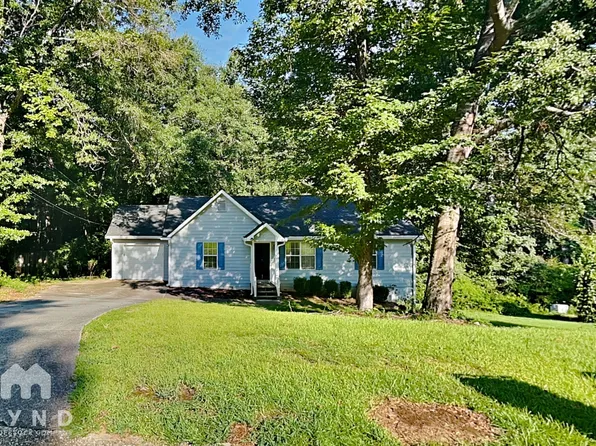 189 Peach Forest Pl, Douglasville, GA 30134