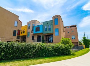 123 E 2nd St, Houston, TX 77007