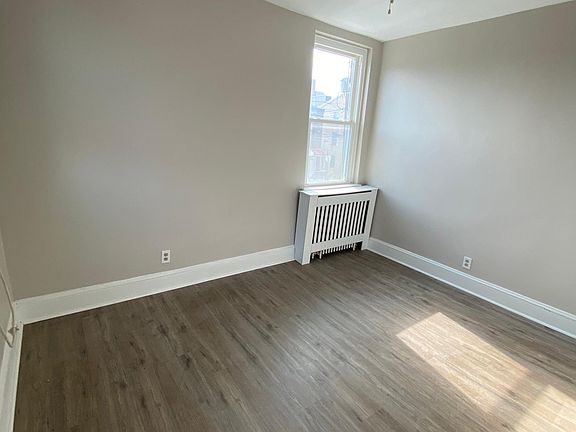 5th image of 1001 Christian St #1-818